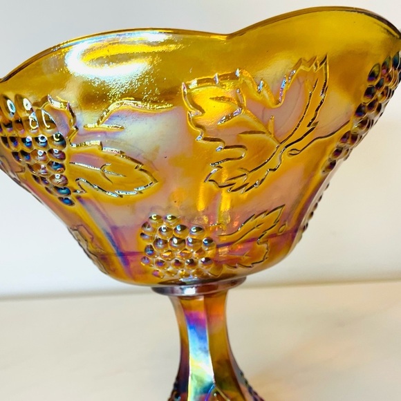 CARNIVAL GLASS Iridescent Marigold | Harvest Grape Pattern Pedestal Bowl - Picture 4 of 10